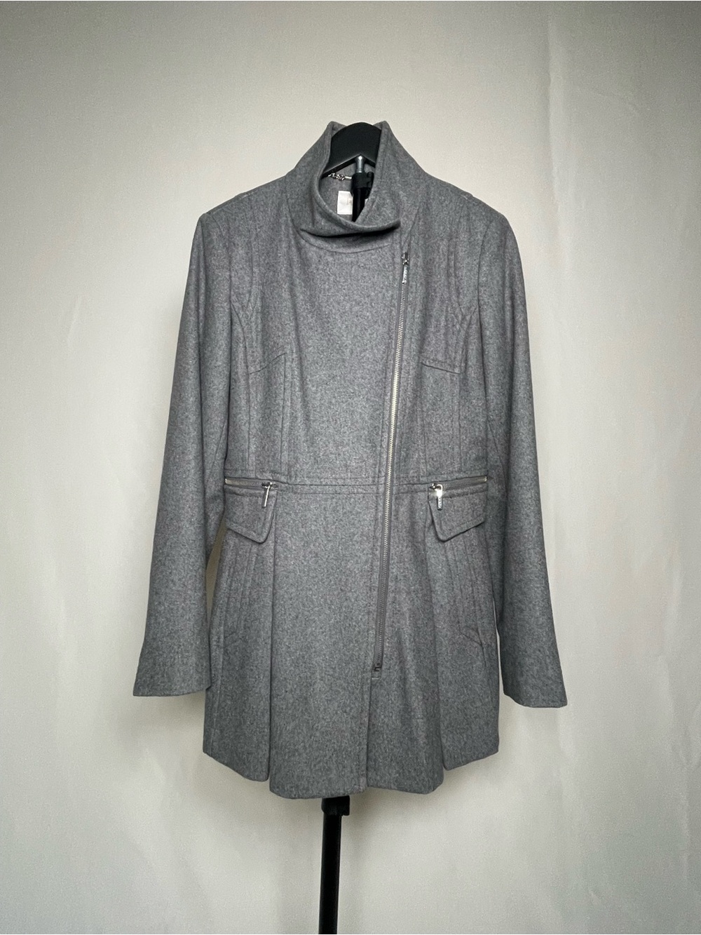 Laundry By Shelli Segal Gray Asymmetrical Zip Trench Coat